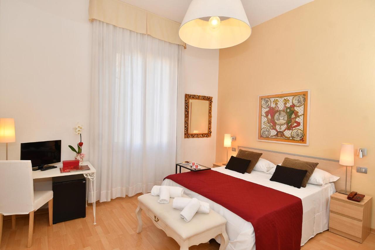 Hotel Butterfly Montecatini Terme Buitenkant foto