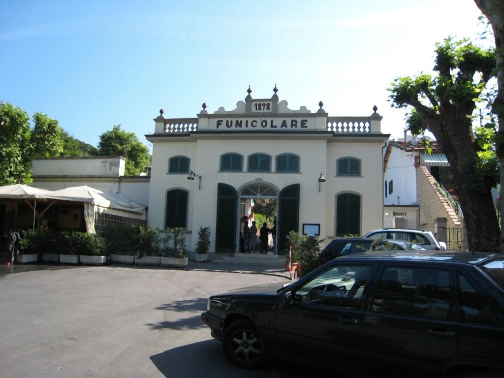 Hotel Butterfly Montecatini Terme Buitenkant foto