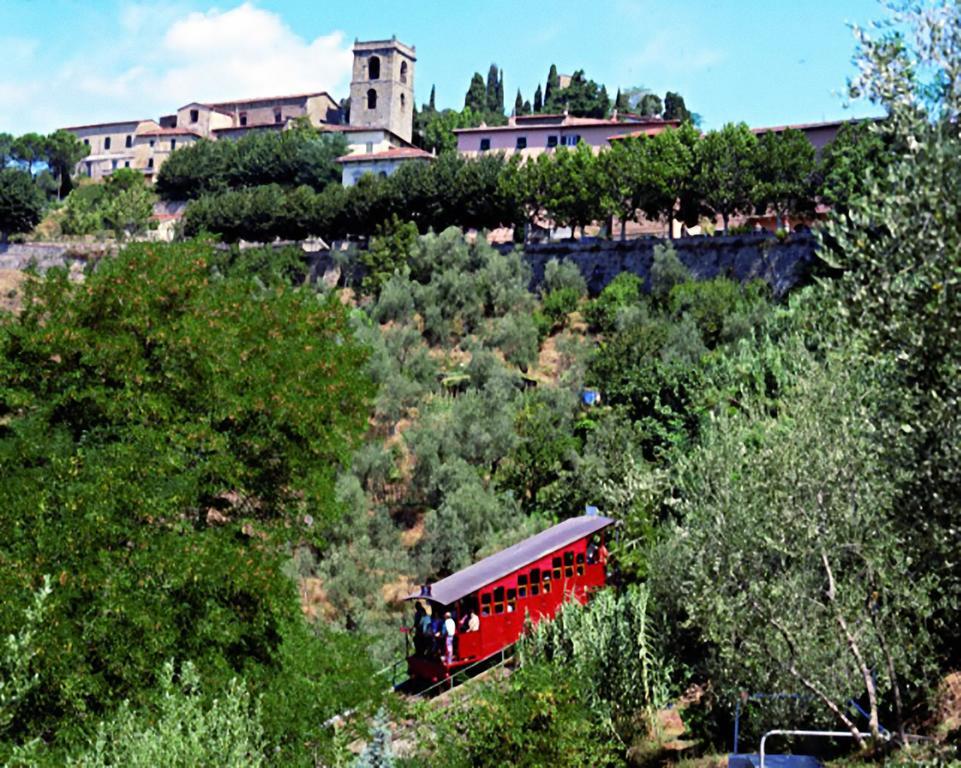 Hotel Butterfly Montecatini Terme Buitenkant foto