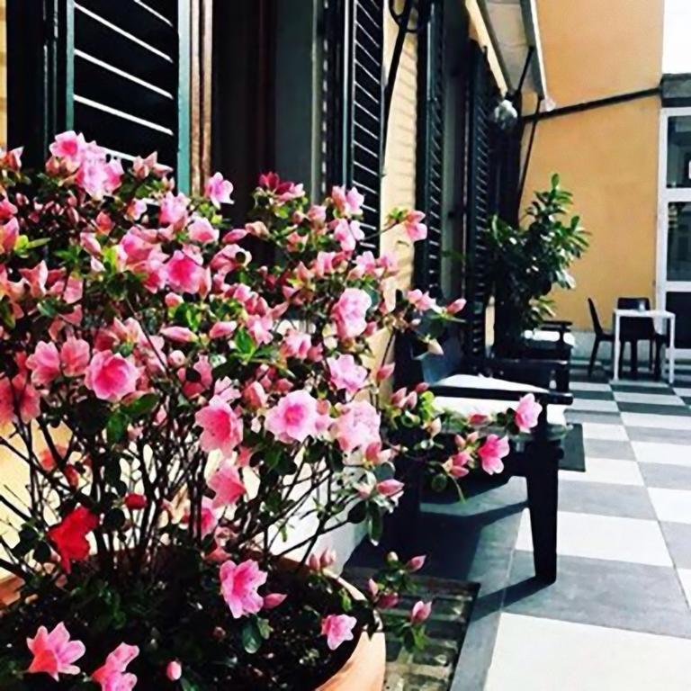 Hotel Butterfly Montecatini Terme Buitenkant foto