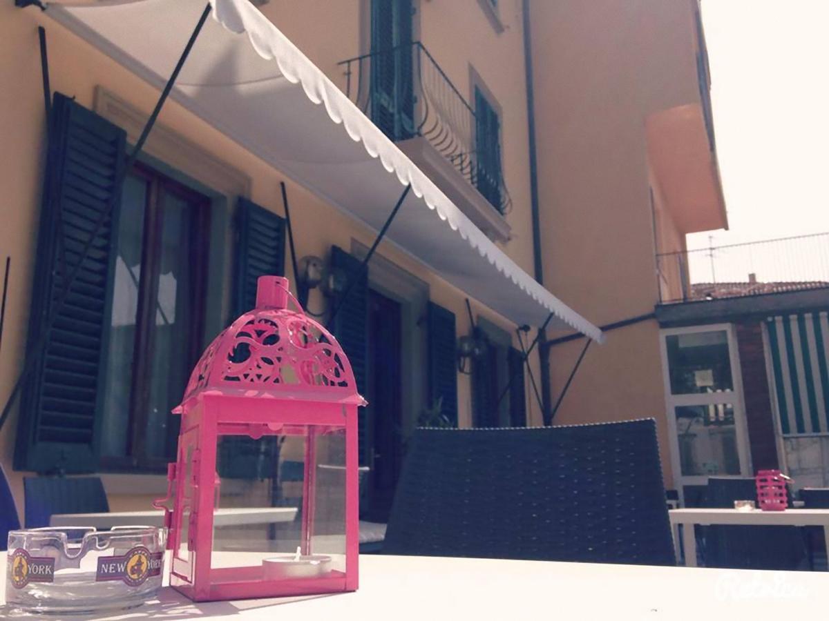Hotel Butterfly Montecatini Terme Buitenkant foto