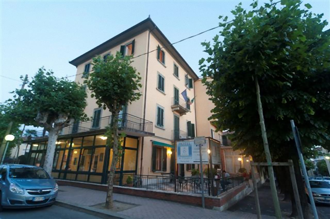 Hotel Butterfly Montecatini Terme Buitenkant foto